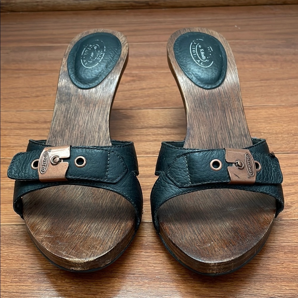 Dr. Scholl's Black Leather Sandals with Wooden Sole